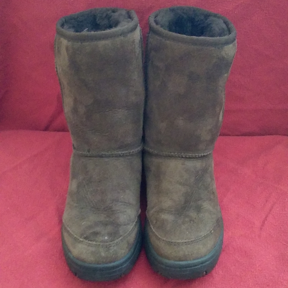 Size 5 Women UGG Boots
